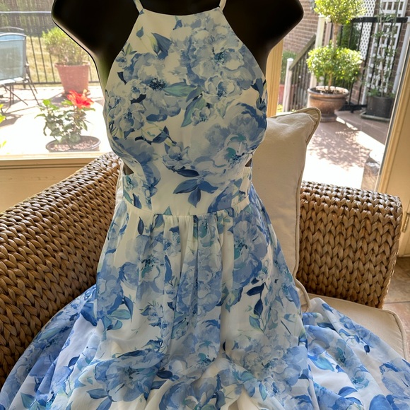 Morgan & Company maxi dress - Picture 15 of 15